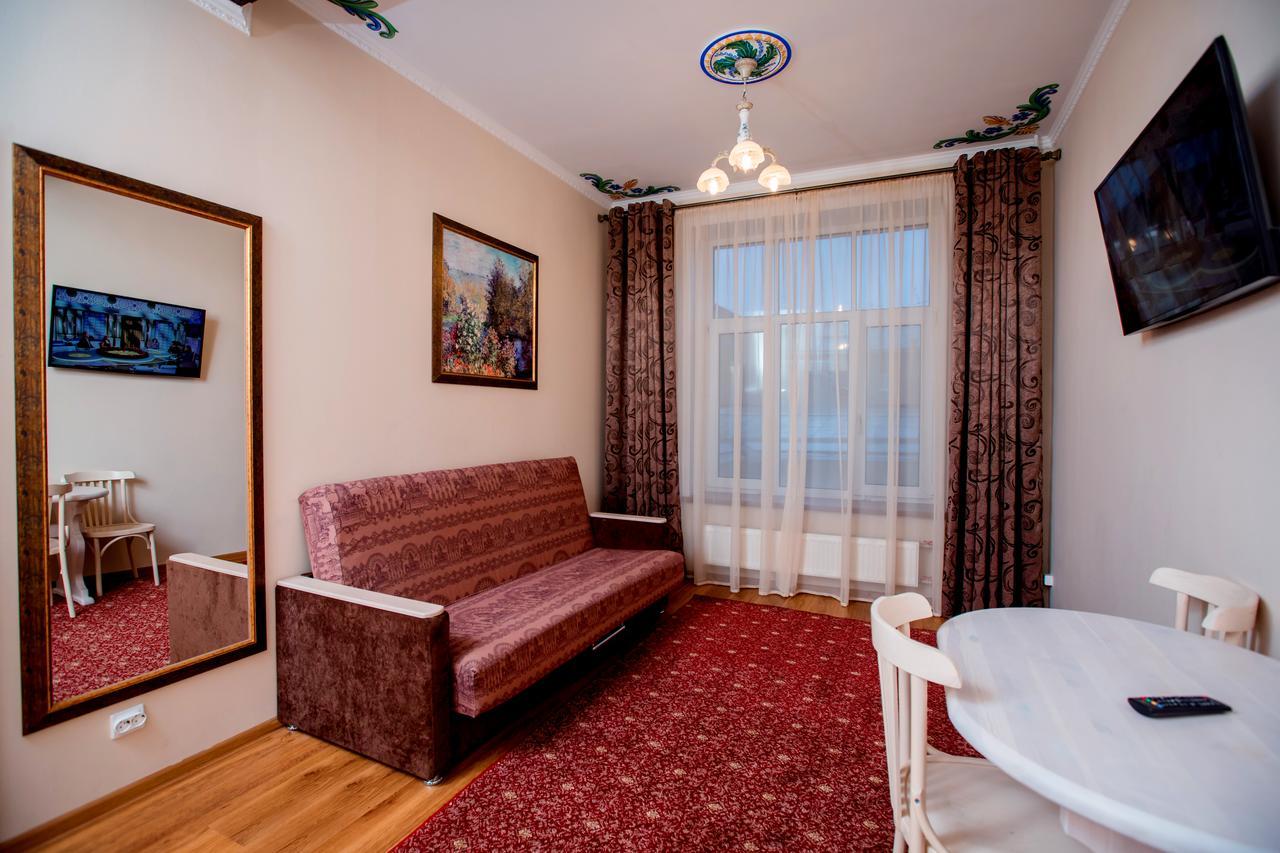 Hotel On Rimskogo-Korsakova St Pétersbourg Extérieur photo